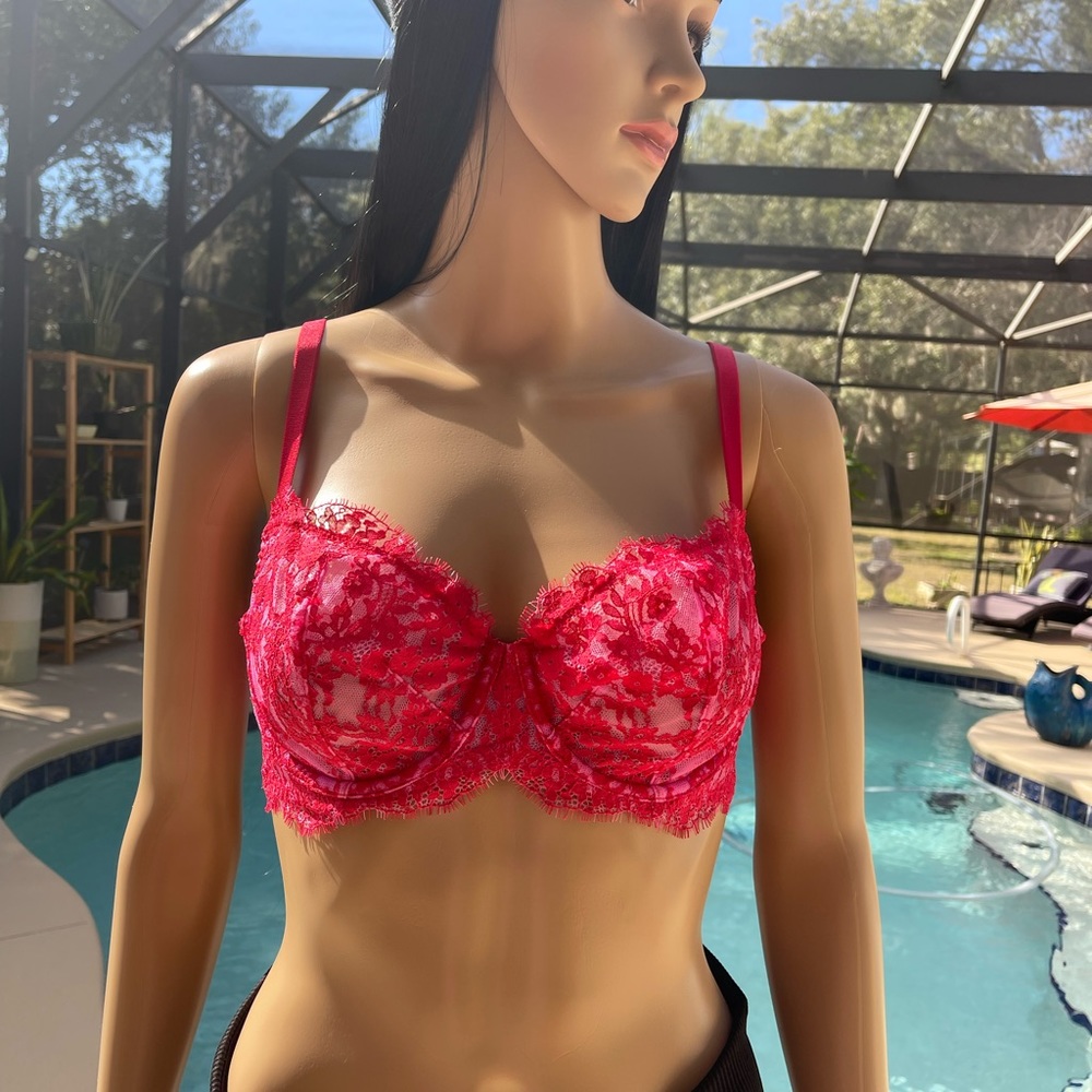 36C Victoria secret lace bra
